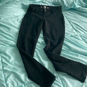 Black jeggings